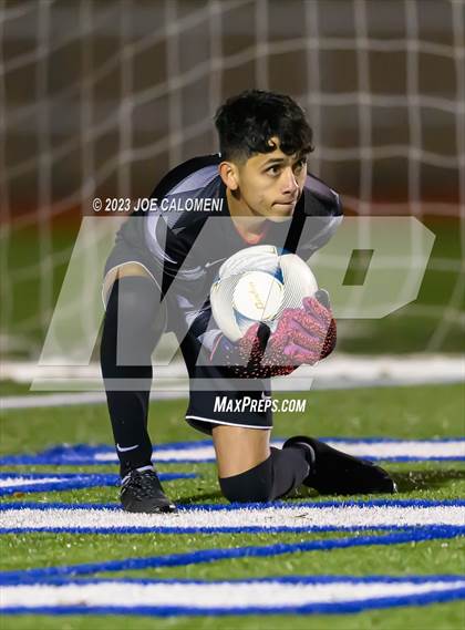 Thumbnail 3 in Rivera vs Lee (UIL 6A Region 4 Semifinal) photogallery.
