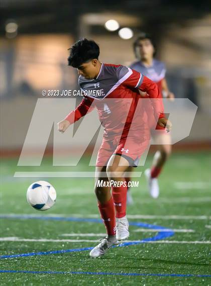 Thumbnail 2 in Rivera vs Lee (UIL 6A Region 4 Semifinal) photogallery.