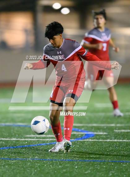 Thumbnail 1 in Rivera vs Lee (UIL 6A Region 4 Semifinal) photogallery.