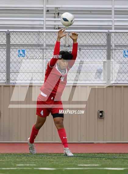 Thumbnail 3 in Rivera vs Lee (UIL 6A Region 4 Semifinal) photogallery.