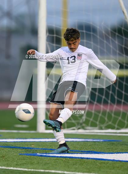 Thumbnail 2 in Rivera vs Lee (UIL 6A Region 4 Semifinal) photogallery.
