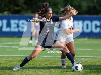 Thumbnail 3 in New Canaan @ Staples photogallery.