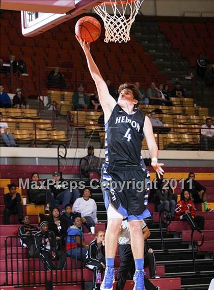 Thumbnail 1 in Hirschi vs. Hebron (Fantasy of Lights) photogallery.