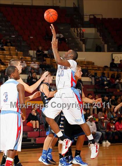 Thumbnail 3 in Hirschi vs. Hebron (Fantasy of Lights) photogallery.