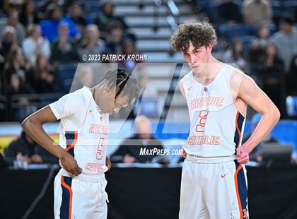 Thumbnail 3 in Eastside Catholic vs. Auburn (WIAA State Quarterfinal) photogallery.