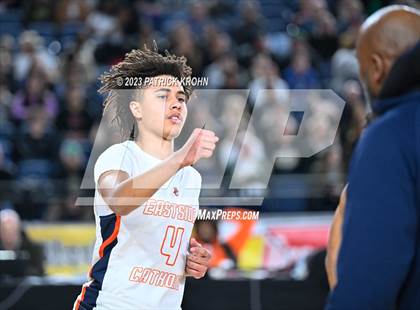 Thumbnail 3 in Eastside Catholic vs. Auburn (WIAA State Quarterfinal) photogallery.