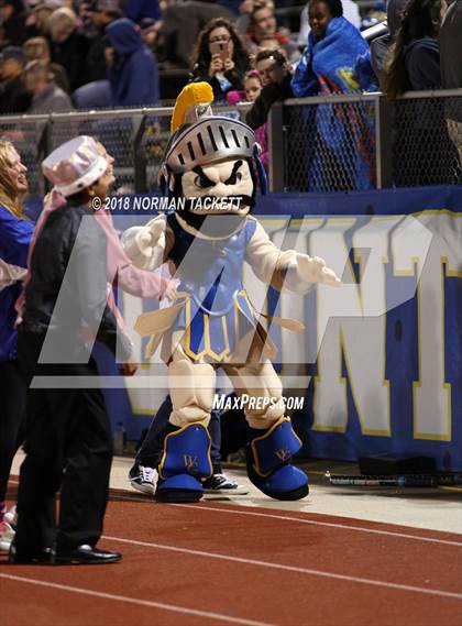 Thumbnail 2 in Cheney @ Collegiate photogallery.