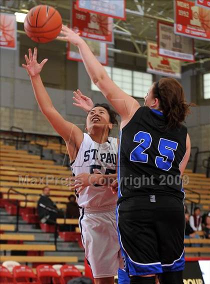 Thumbnail 1 in Dana Hills vs. St. Paul (Nike Extravaganza) photogallery.