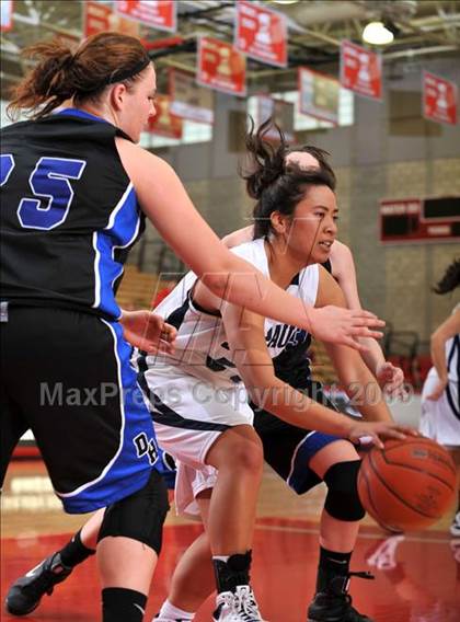 Thumbnail 1 in Dana Hills vs. St. Paul (Nike Extravaganza) photogallery.