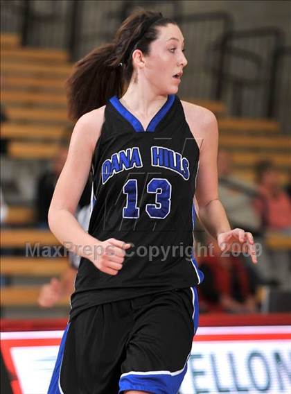 Thumbnail 2 in Dana Hills vs. St. Paul (Nike Extravaganza) photogallery.