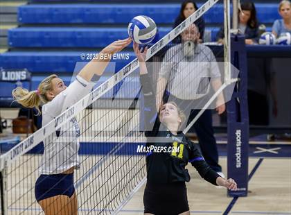 Thumbnail 2 in Lovett vs. St. Vincent's (GHSA Private Quarterfinal) photogallery.