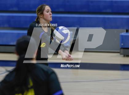 Thumbnail 3 in Lovett vs. St. Vincent's (GHSA Private Quarterfinal) photogallery.