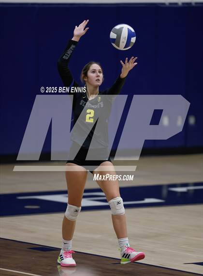 Thumbnail 3 in Lovett vs. St. Vincent's (GHSA Private Quarterfinal) photogallery.