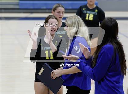 Thumbnail 2 in Lovett vs. St. Vincent's (GHSA Private Quarterfinal) photogallery.
