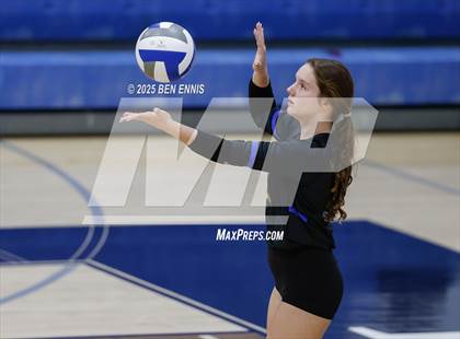 Thumbnail 3 in Lovett vs. St. Vincent's (GHSA Private Quarterfinal) photogallery.