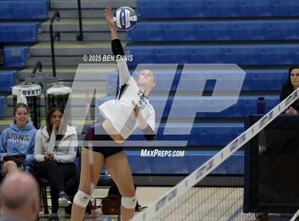 Thumbnail 1 in Lovett vs. St. Vincent's (GHSA Private Quarterfinal) photogallery.