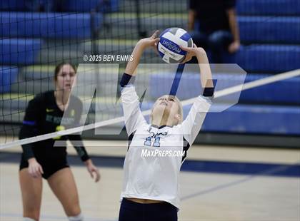 Thumbnail 3 in Lovett vs. St. Vincent's (GHSA Private Quarterfinal) photogallery.