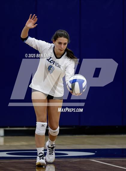 Thumbnail 2 in Lovett vs. St. Vincent's (GHSA Private Quarterfinal) photogallery.