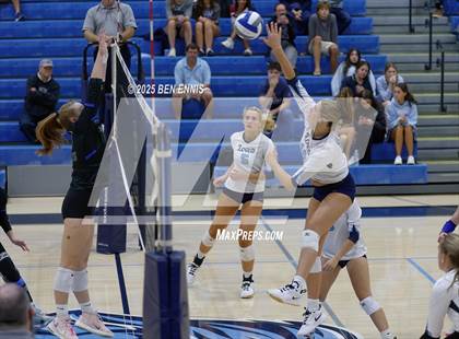 Thumbnail 2 in Lovett vs. St. Vincent's (GHSA Private Quarterfinal) photogallery.