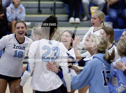 Thumbnail 2 in Lovett vs. St. Vincent's (GHSA Private Quarterfinal) photogallery.