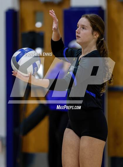 Thumbnail 2 in Lovett vs. St. Vincent's (GHSA Private Quarterfinal) photogallery.