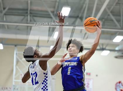 Thumbnail 1 in Hume-Fogg vs. Martin Luther King Jr. Magnet photogallery.