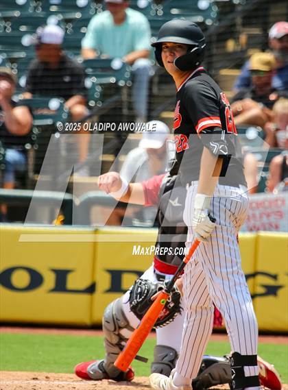 Thumbnail 1 in New Home vs. Centerville (UIL Baseball 2A D1 Final) photogallery.