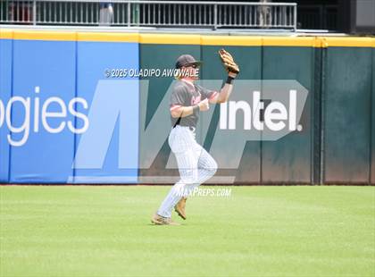 Thumbnail 3 in New Home vs. Centerville (UIL Baseball 2A D1 Final) photogallery.