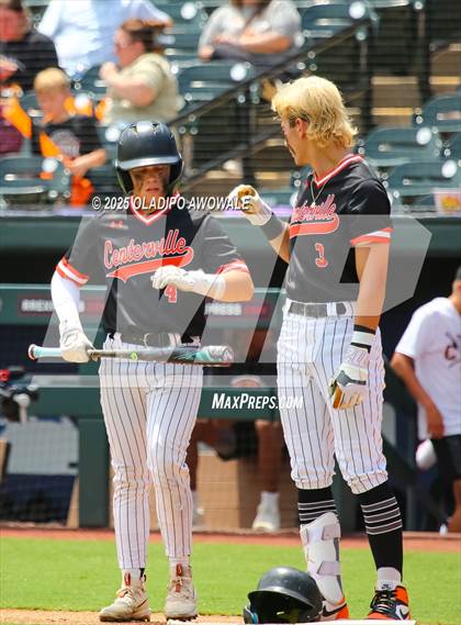 Thumbnail 2 in New Home vs. Centerville (UIL Baseball 2A D1 Final) photogallery.