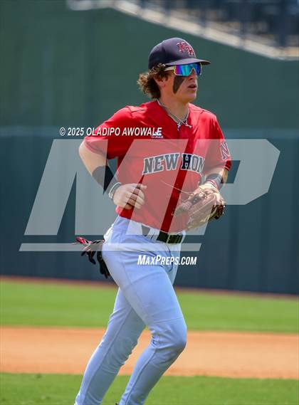 Thumbnail 1 in New Home vs. Centerville (UIL Baseball 2A D1 Final) photogallery.