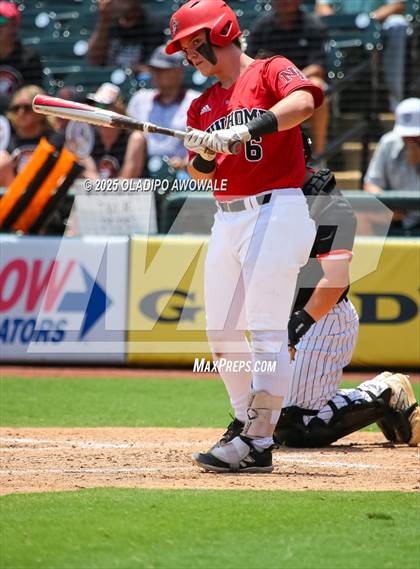 Thumbnail 3 in New Home vs. Centerville (UIL Baseball 2A D1 Final) photogallery.