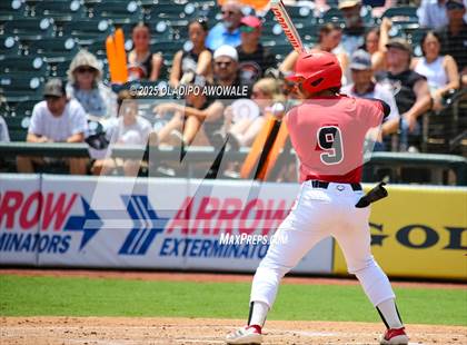 Thumbnail 3 in New Home vs. Centerville (UIL Baseball 2A D1 Final) photogallery.