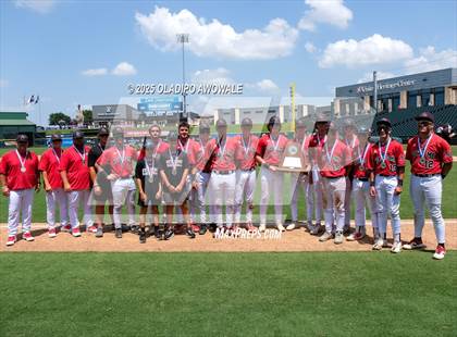 Thumbnail 2 in New Home vs. Centerville (UIL Baseball 2A D1 Final) photogallery.