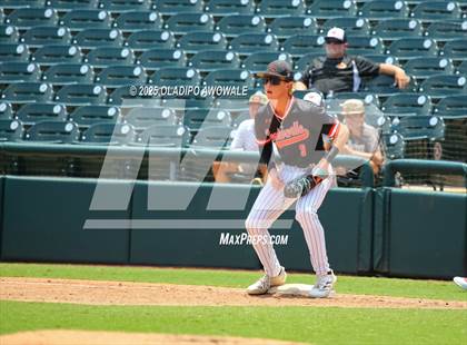 Thumbnail 1 in New Home vs. Centerville (UIL Baseball 2A D1 Final) photogallery.