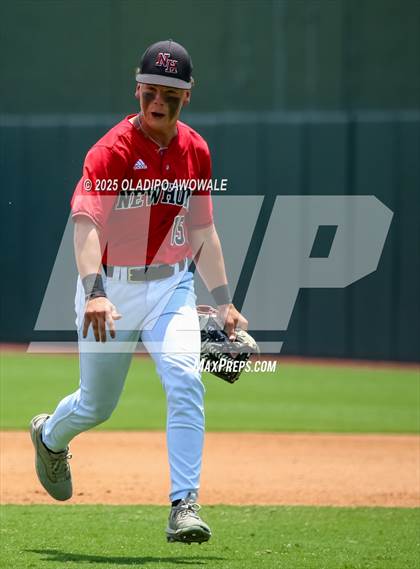 Thumbnail 2 in New Home vs. Centerville (UIL Baseball 2A D1 Final) photogallery.
