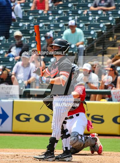Thumbnail 3 in New Home vs. Centerville (UIL Baseball 2A D1 Final) photogallery.