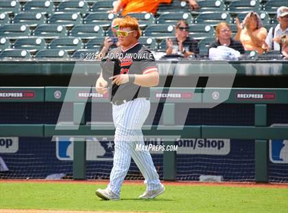 Thumbnail 1 in New Home vs. Centerville (UIL Baseball 2A D1 Final) photogallery.