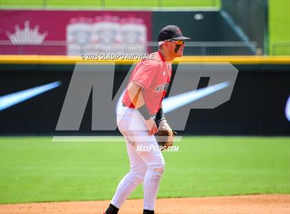 Thumbnail 3 in New Home vs. Centerville (UIL Baseball 2A D1 Final) photogallery.