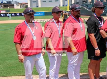 Thumbnail 3 in New Home vs. Centerville (UIL Baseball 2A D1 Final) photogallery.