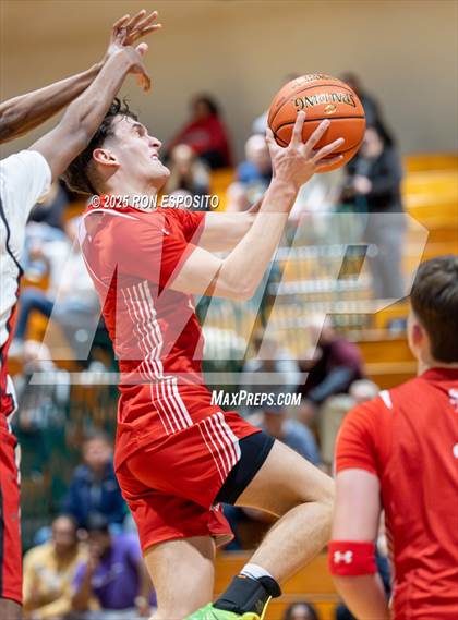 Thumbnail 1 in Half Hollow Hills East vs Smithtown East (NYSPHSAA Section XI Class AAA Semifinals) photogallery.