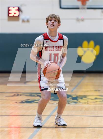 Thumbnail 1 in Half Hollow Hills East vs Smithtown East (NYSPHSAA Section XI Class AAA Semifinals) photogallery.