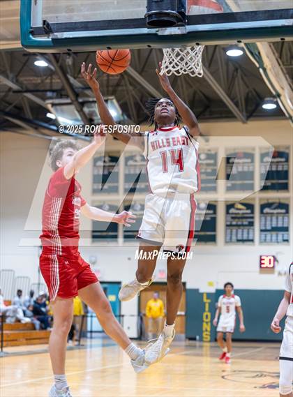 Thumbnail 1 in Half Hollow Hills East vs Smithtown East (NYSPHSAA Section XI Class AAA Semifinals) photogallery.