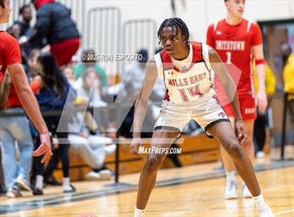 Thumbnail 1 in Half Hollow Hills East vs Smithtown East (NYSPHSAA Section XI Class AAA Semifinals) photogallery.