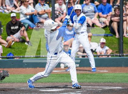 Thumbnail 2 in Regis Jesuit vs Broomfield (CHSAA 5A 3rd Round Consolation) photogallery.