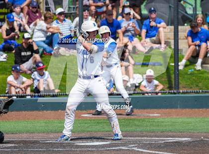 Thumbnail 2 in Regis Jesuit vs Broomfield (CHSAA 5A 3rd Round Consolation) photogallery.