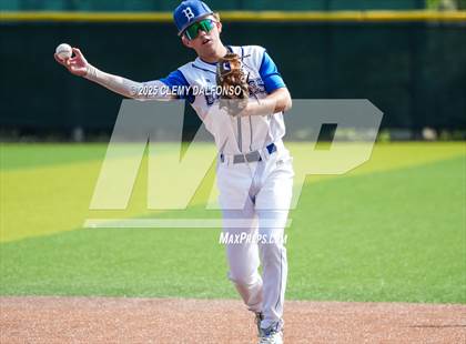Thumbnail 3 in Regis Jesuit vs Broomfield (CHSAA 5A 3rd Round Consolation) photogallery.