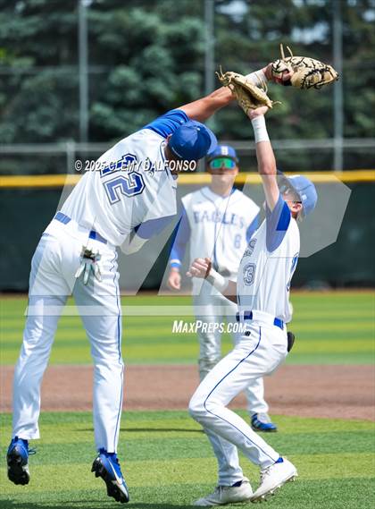 Thumbnail 2 in Regis Jesuit vs Broomfield (CHSAA 5A 3rd Round Consolation) photogallery.