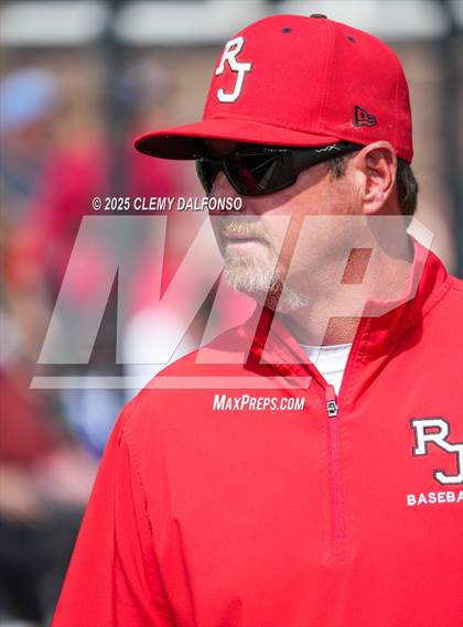 Thumbnail 1 in Regis Jesuit vs Broomfield (CHSAA 5A 3rd Round Consolation) photogallery.