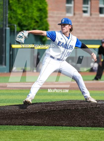 Thumbnail 3 in Regis Jesuit vs Broomfield (CHSAA 5A 3rd Round Consolation) photogallery.