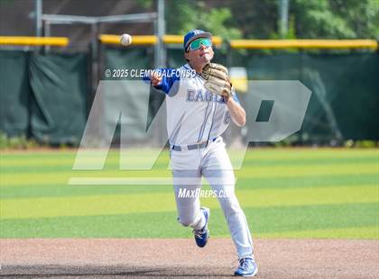 Thumbnail 3 in Regis Jesuit vs Broomfield (CHSAA 5A 3rd Round Consolation) photogallery.